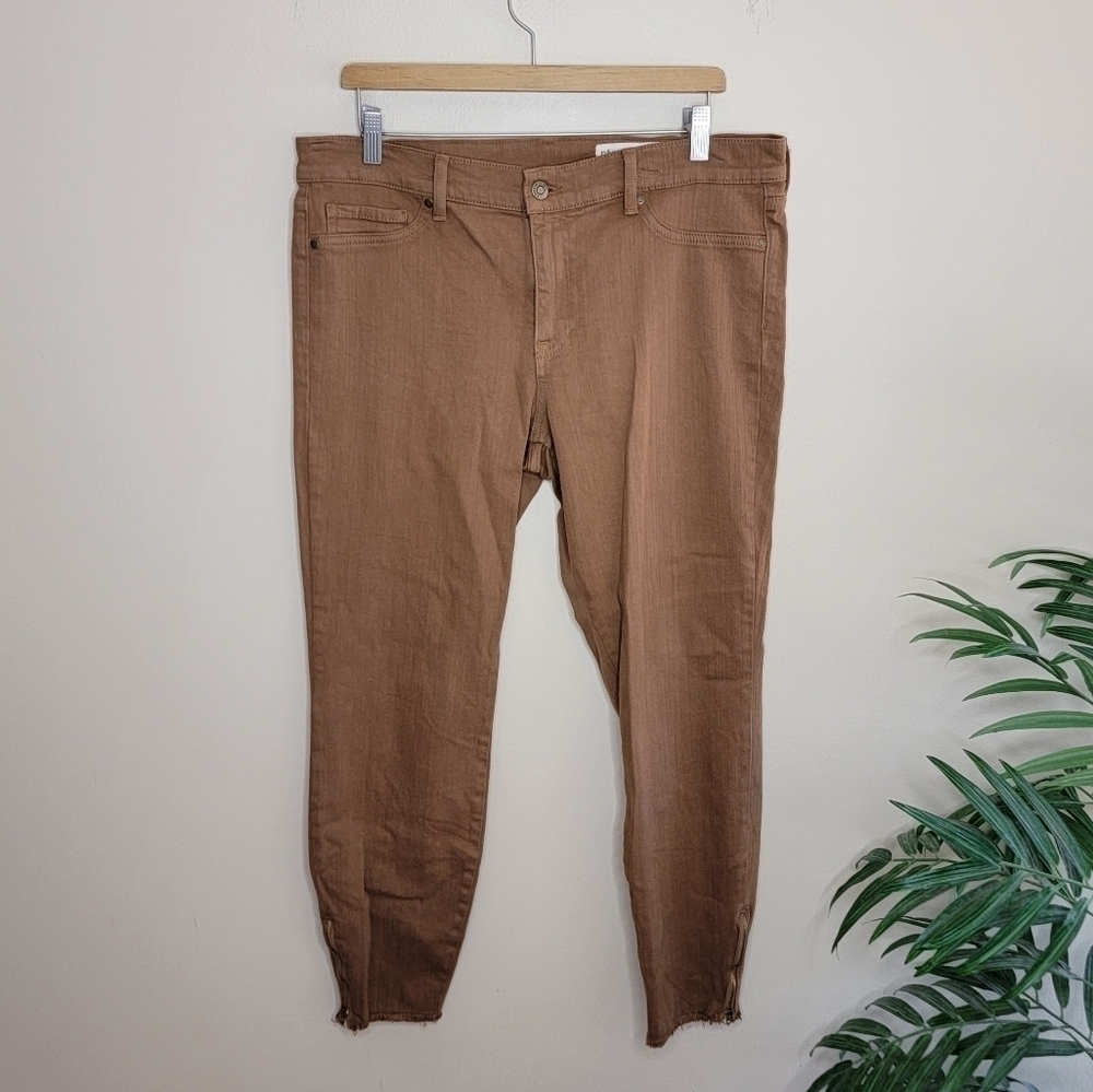 Pistola Chestnut Brown Skinny Jeans with Frayed Hem & Ankle Zippers Size 32